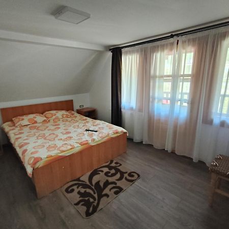Appartement Family&Friends à Ceahlău Extérieur photo